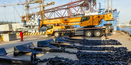 挑战寻机遇，逆境求发展